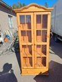 Vitriini kaappi mänty 
Mitat LxSxK 86x33x193 cm. MYYTY