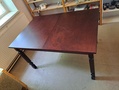Ruokapöytä jatkopalalla 1970 lukua 
Mitat LxSxK 90x130x74 jatkopala 50 cm. Hinta 40e 