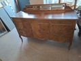 Senkki kaappi fasettihiotulla peilillä 1930 lukua 
Mitat LxSxK 165x53x113 cm. Hinta 120e 