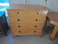 Visakoivu pintainen lipasto 1950 lukua 
Mitat LxSxK 80x49x79 cm. MYYTY