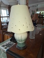 Keramiikka pöytävalaisin 
Korkeus 44 cm. Hinta 35e 
